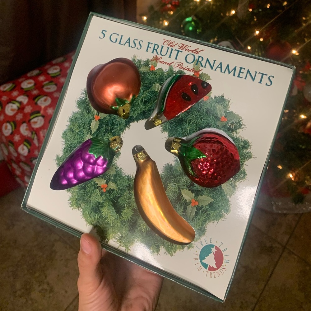 OLD WORLD VINTAGE Christmas Ornament set